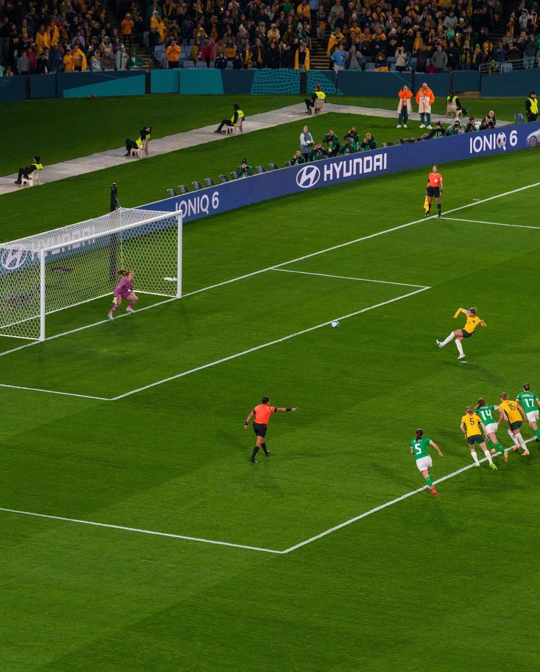 开奖 · 大地彩票专业彩票 App 界面示意